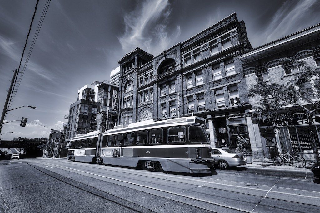 Gladstone Hotel